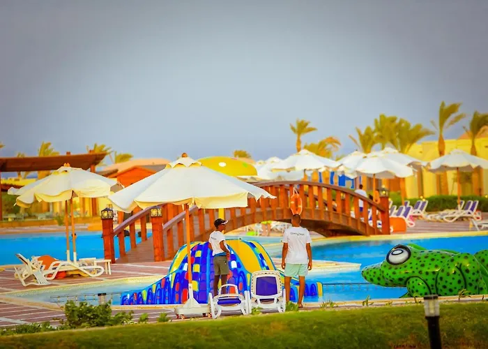 Üdülőközpont Amarina Queen & Aqua Park