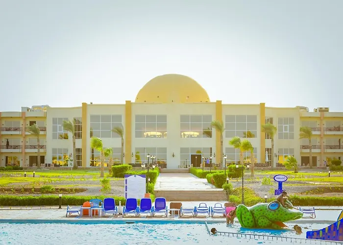 Amarina Queen & Aqua Park 5* Marsza Alam