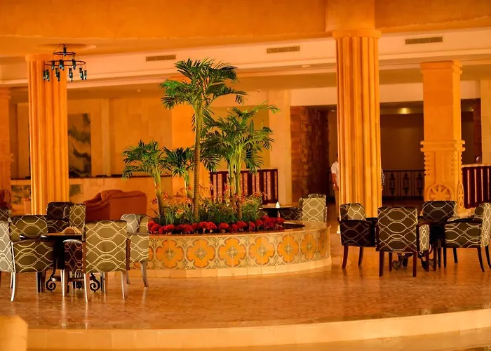 Amarina Queen & Aqua Park 5*