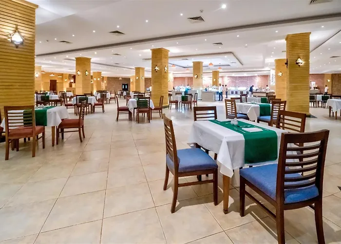 Amarina Queen & Aqua Park Üdülőközpont 5*